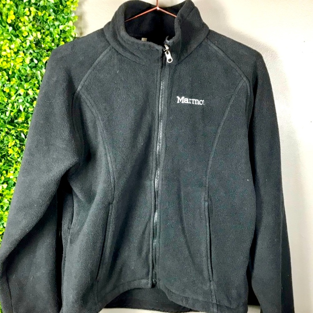 Marmot black fleece worn 2 times size medium